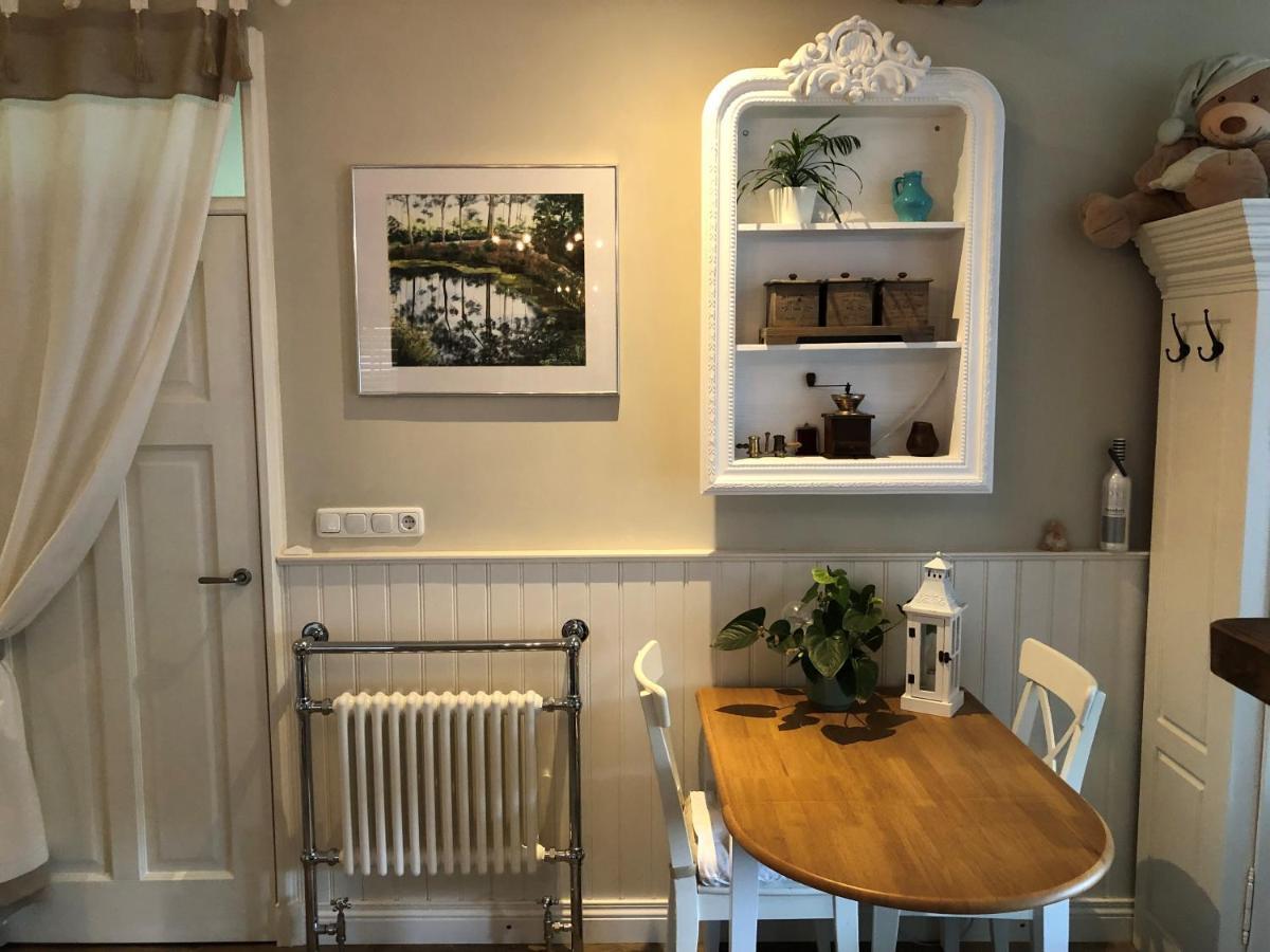 Bnb Onder De Blauwe Hemel Bed & Breakfast Vlijmen Eksteriør bilde