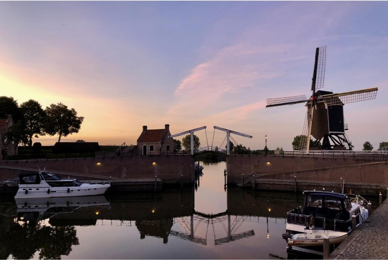 Bnb Onder De Blauwe Hemel Bed & Breakfast Vlijmen Eksteriør bilde
