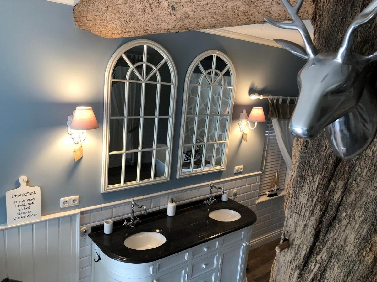 Bnb Onder De Blauwe Hemel Bed & Breakfast Vlijmen Eksteriør bilde