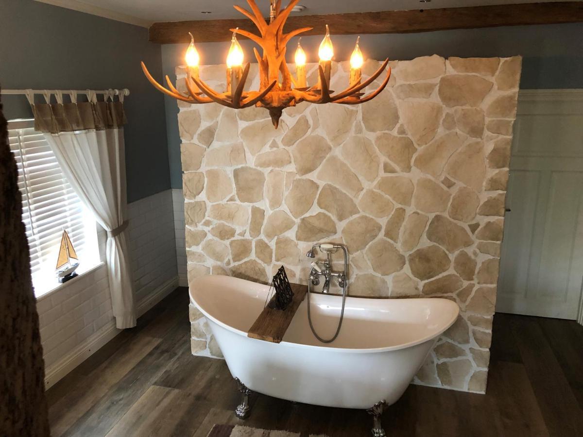 Bnb Onder De Blauwe Hemel Bed & Breakfast Vlijmen Eksteriør bilde