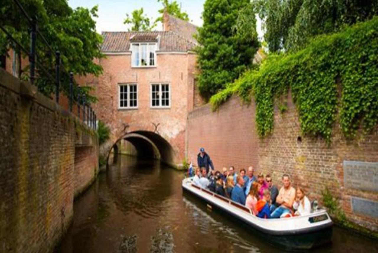Bnb Onder De Blauwe Hemel Bed & Breakfast Vlijmen Eksteriør bilde